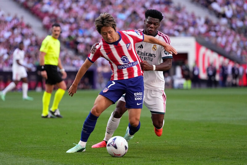 Alaves vs Atletico Madrid - Áp sát ngôi đầu